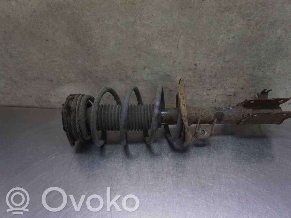 Nissan Qashqai Ansamblu amortizor cu arc față 