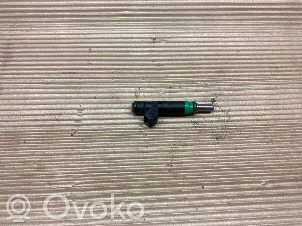 Inyector de combustible   13647525721,172951