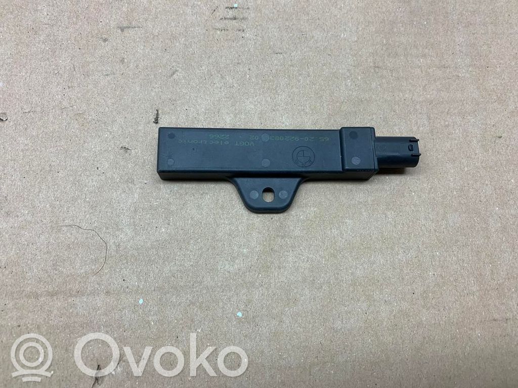 BMW 7 G11 G12 Amplificatore antenna 