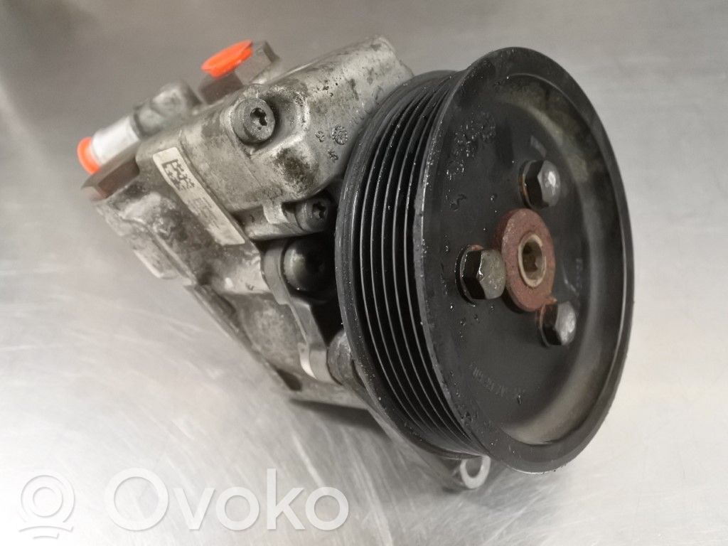 BMW 5 E60 E61 Servopumpe 
