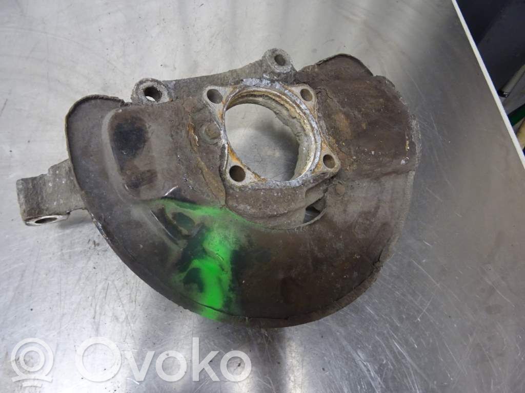 Volvo V70 Achsschenkel vorne 