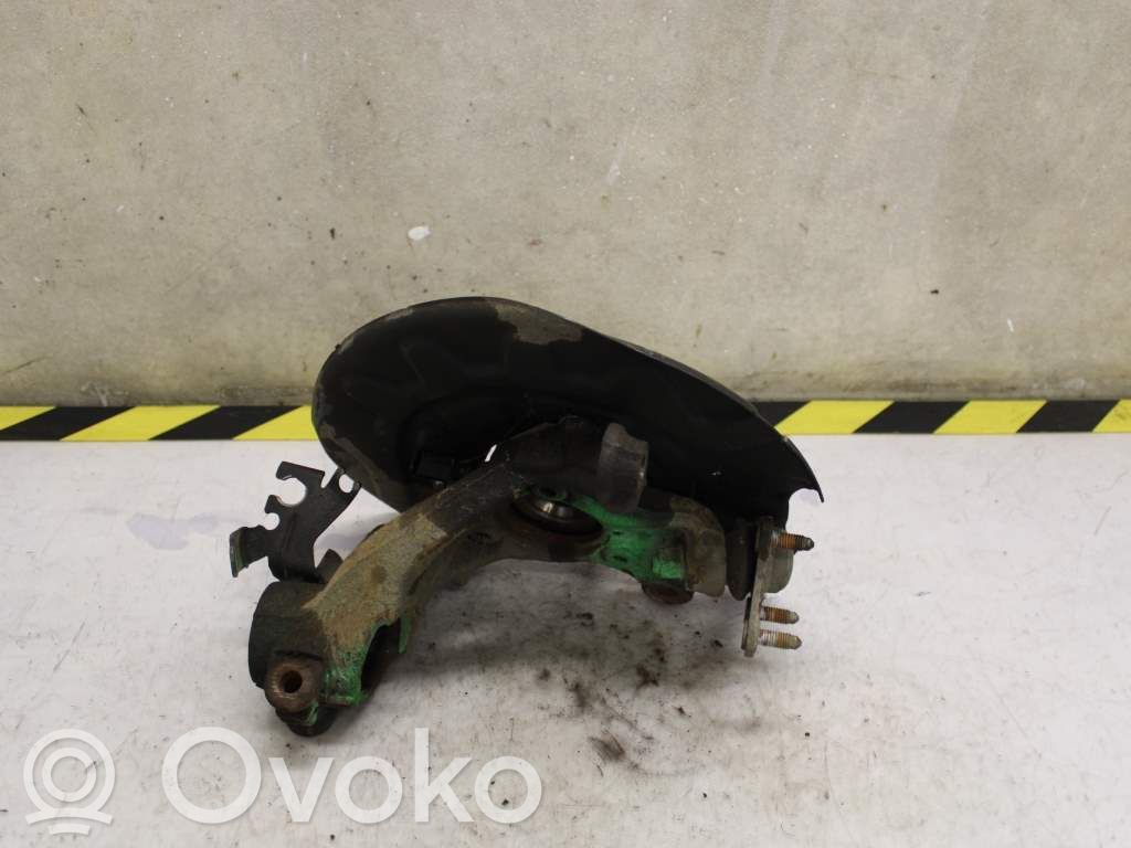 Volkswagen Golf VII Fuso a snodo con mozzo ruota anteriore 