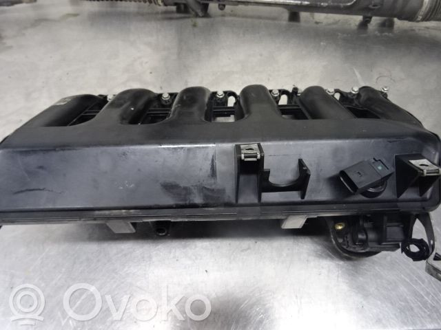 BMW 5 E60 E61 Intake manifold 