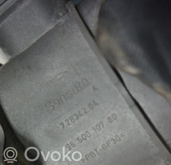 Peugeot 308 Przepływomierz masowy powietrza MAF 