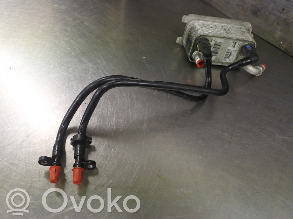 Volvo XC70 Eļļas filtra turētājs / dzesētājs 