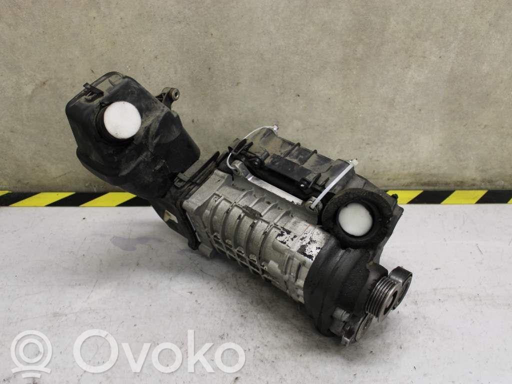 Volkswagen PASSAT B7 Sprężarka 