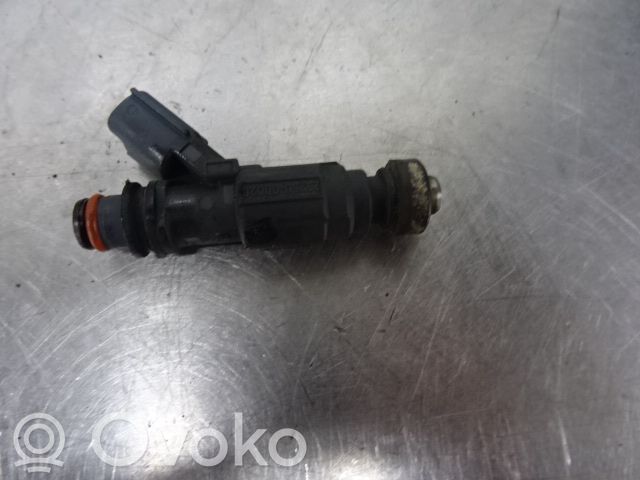 Inyector de combustible   232090D020,173037