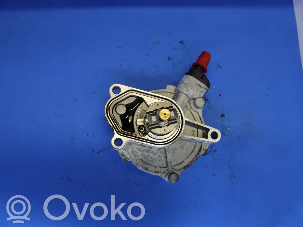 Hyundai i20 (PB PBT) Bomba de vacío 