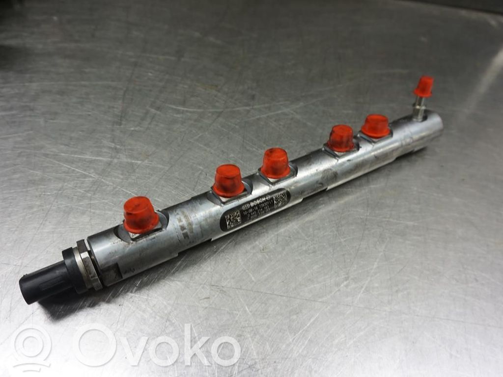 BMW 5 F10 F11 Polttoainepääputki 
