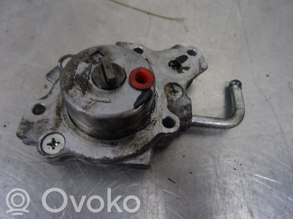 Subaru Legacy Pompă vacuum 