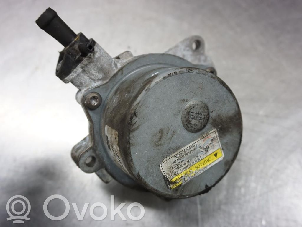 KIA Ceed Bomba de vacío 