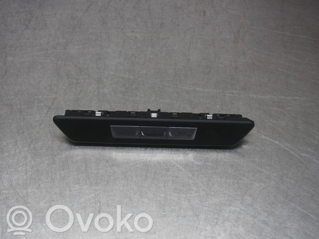 BMW 7 G11 G12 Interruttore regolazione sedile 
