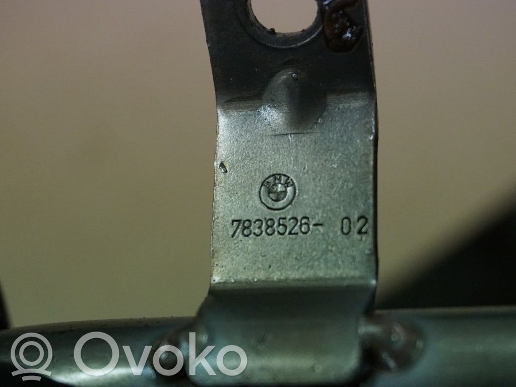Öljyn jäähdytysputki   11417838526,N022607