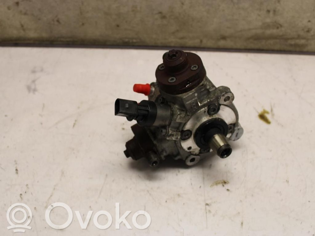 BMW 5 F10 F11 Pompa wtryskowa wysokiego ciśnienia 