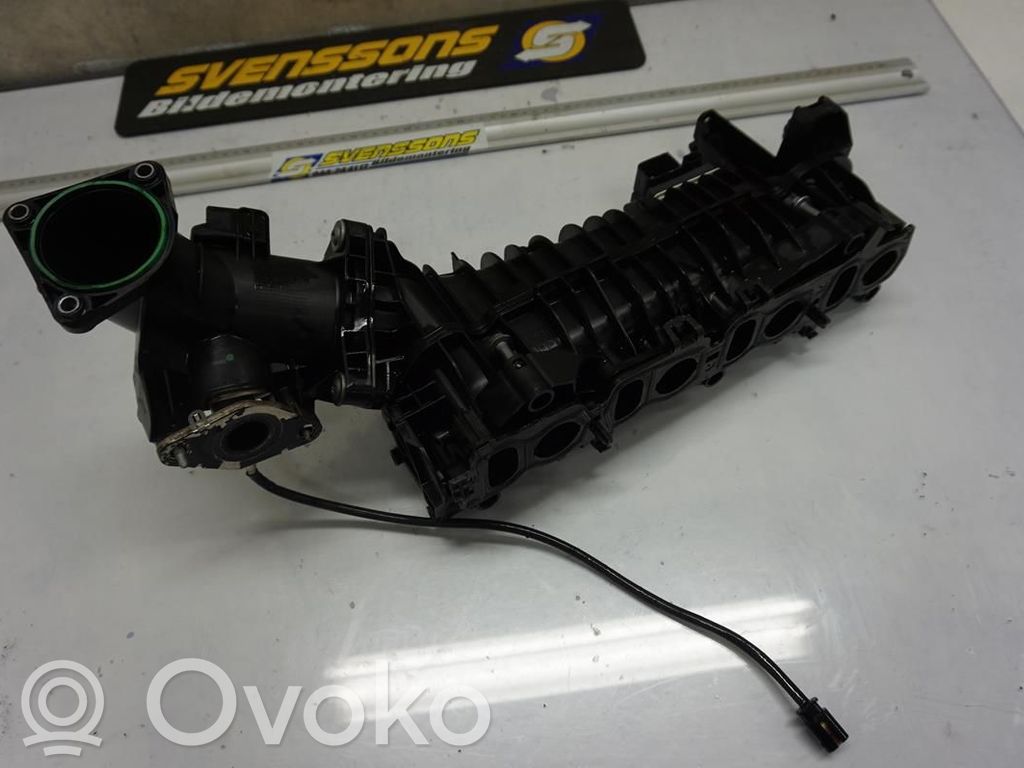 BMW 3 F30 F35 F31 Kolektorius įsiurbimo 