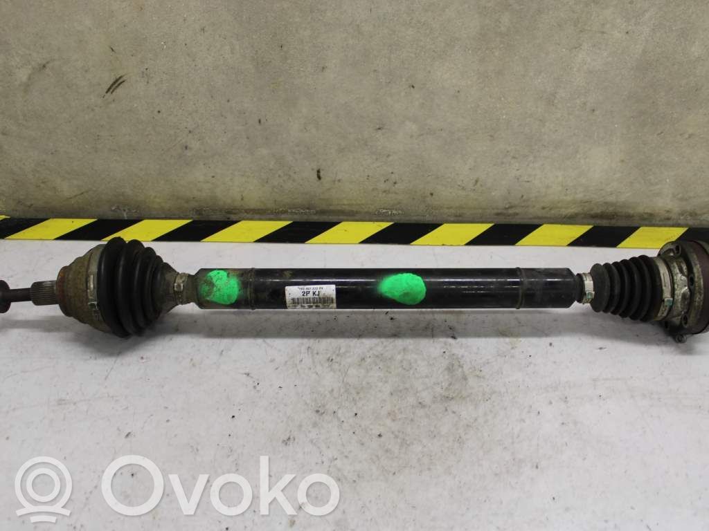 Volkswagen PASSAT B7 Półoś przednia 