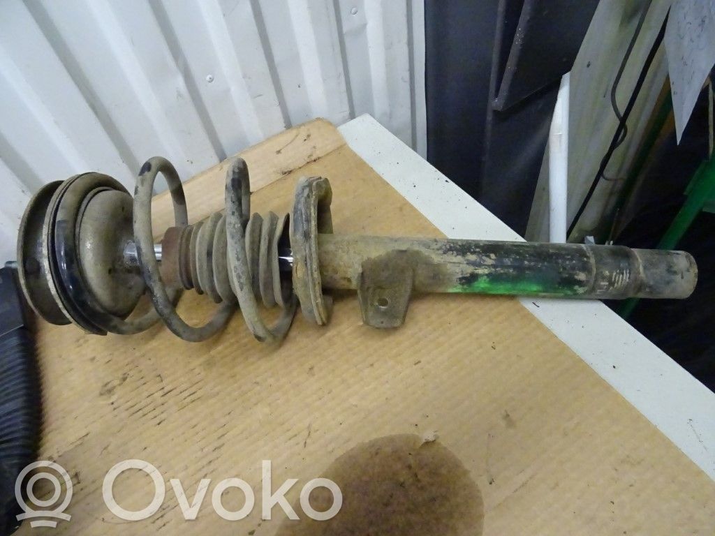 BMW 3 E46 Front shock absorber with coil spring 