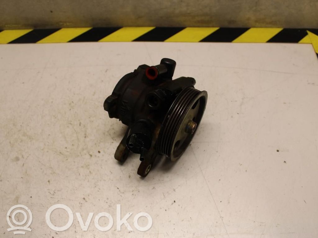 Toyota Corolla E110 Servopumpe 