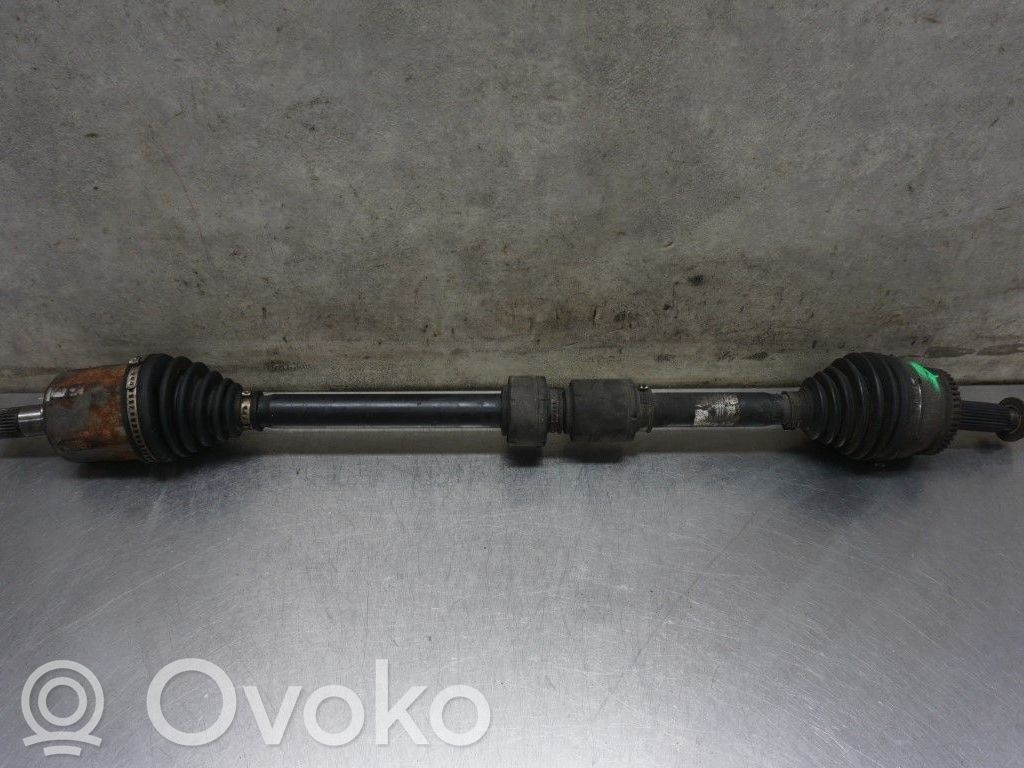 KIA Ceed Planetară față 