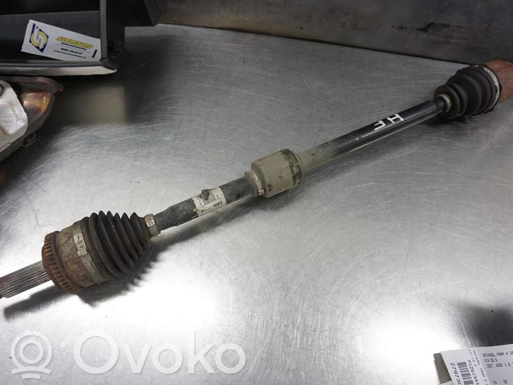 KIA Ceed Półoś przednia 