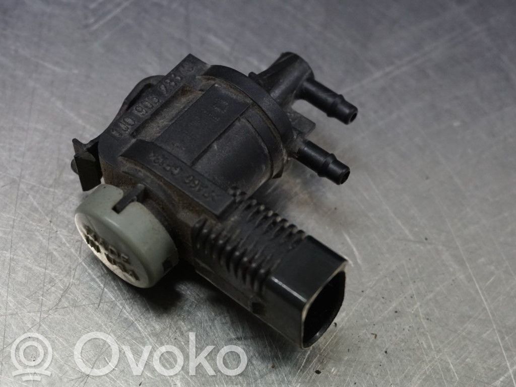 Volkswagen Golf IV Vakuumventil Unterdruckventil Magnetventil 