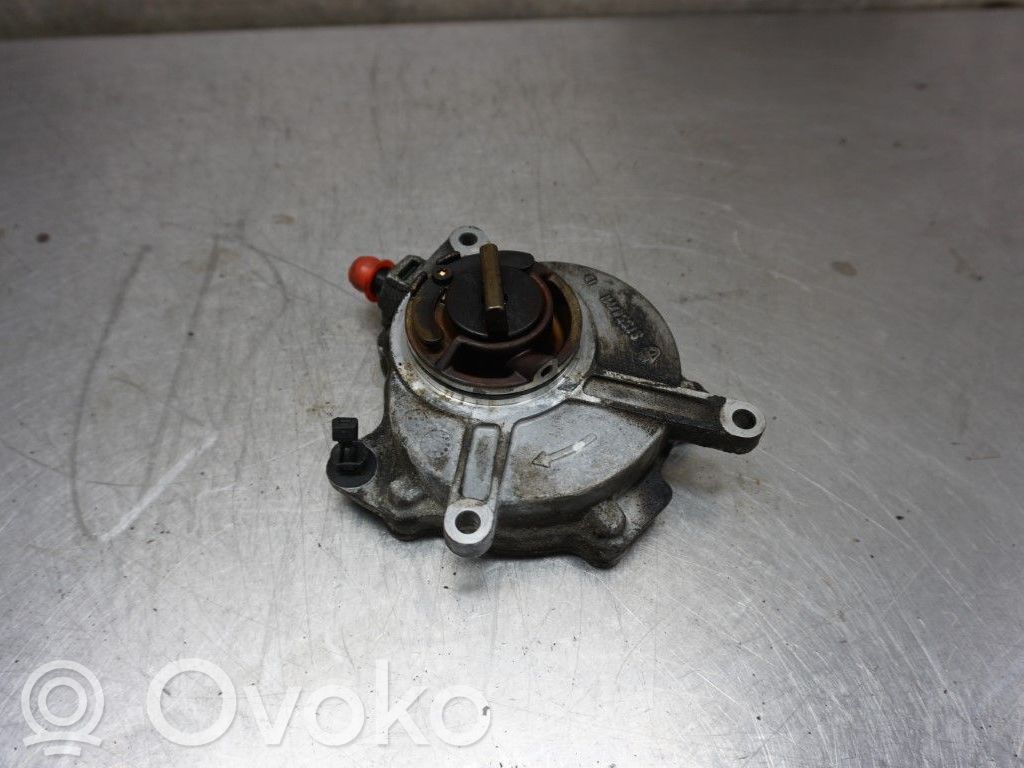 Audi A6 S6 C6 4F Pompa podciśnienia 