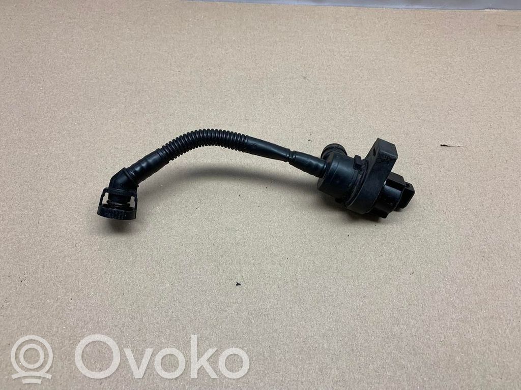 BMW 3 E46 Vacuum valve 