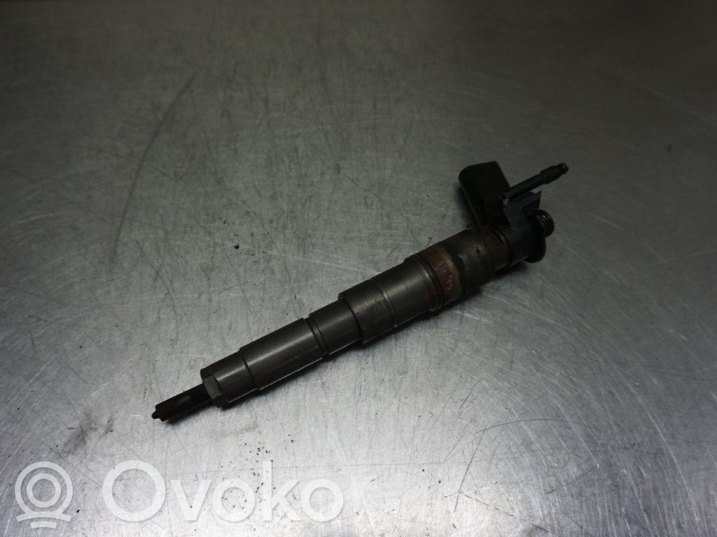 Fuel injector   13537796042,173169