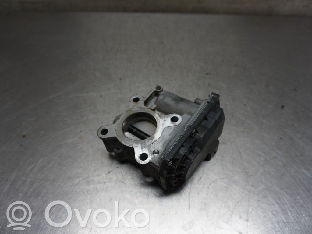 Renault Clio IV Droseļvārsts 