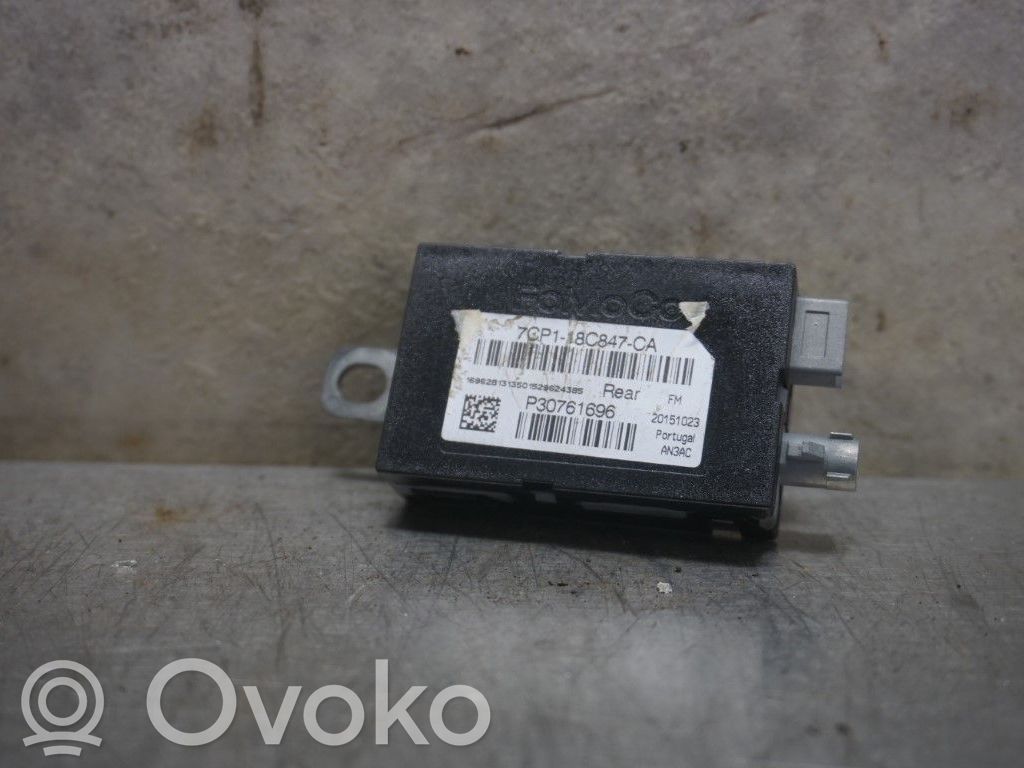 Pystyantennivahvistin   1695506,244900