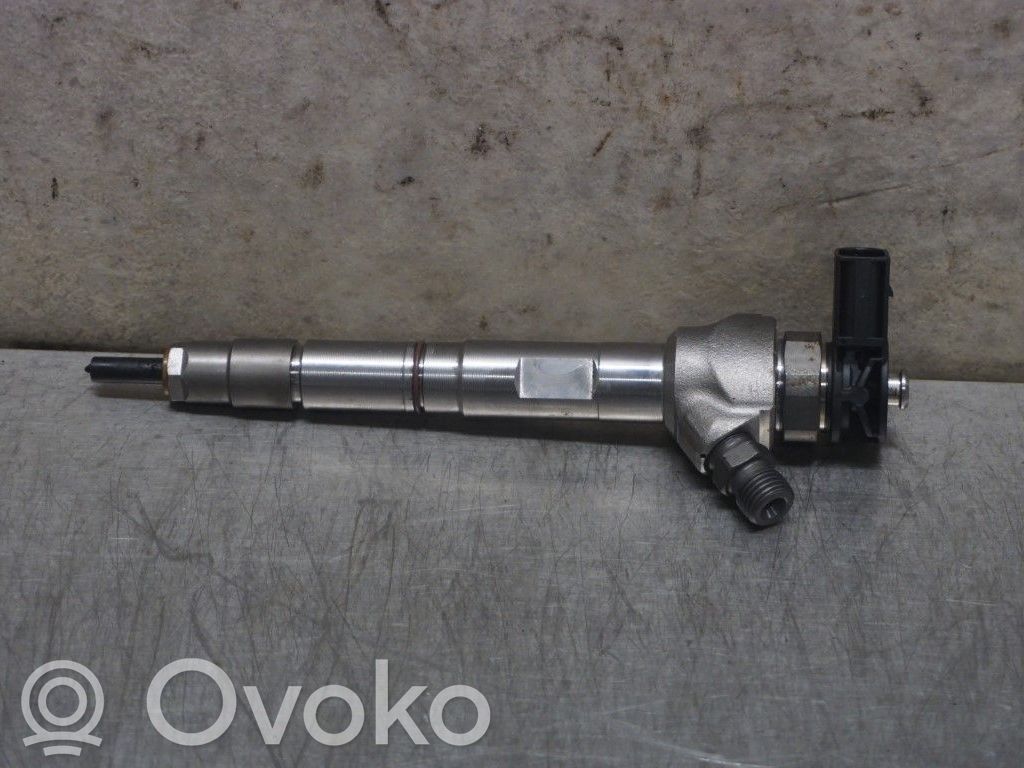 Inyector de combustible   05L130277N,245241