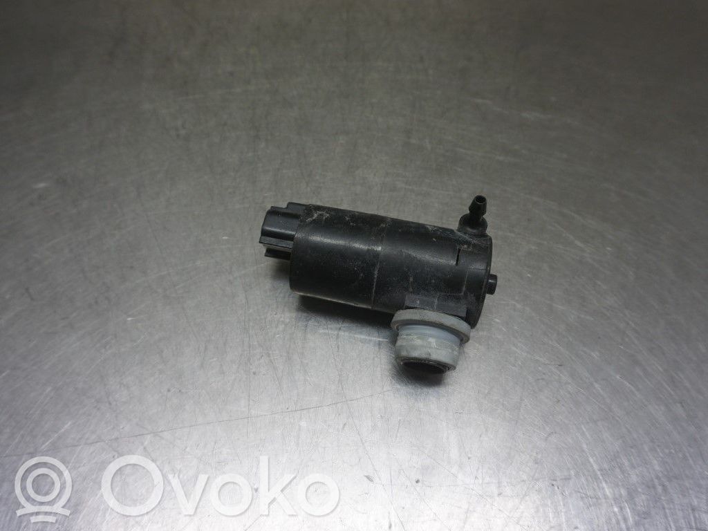 Peugeot 108 Pompa spryskiwacza szyby przedniej / czołowej 