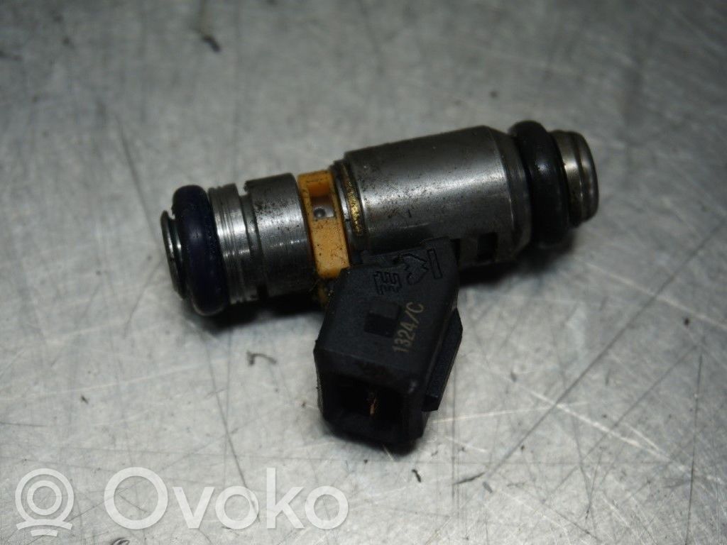Inyector de combustible   71724544,N034330,71724545