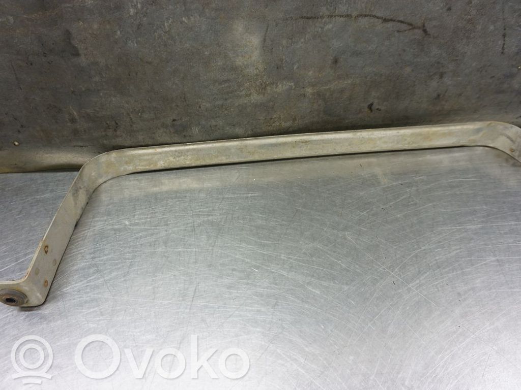 Polttoainesäiliön kannake   16117200073,N034944