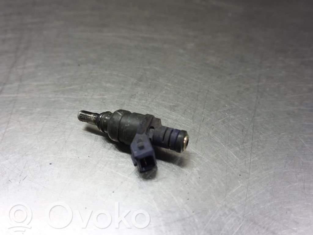 Fuel injector   13537546245,172968