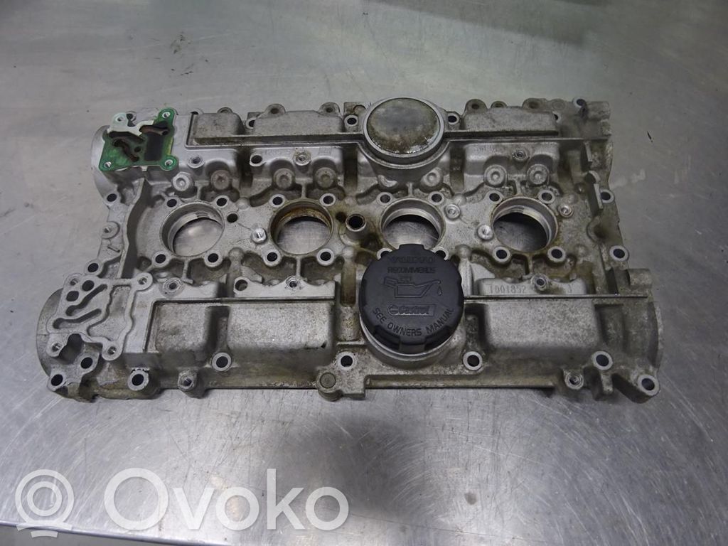 Volvo S40, V40 Rocker cam cover 