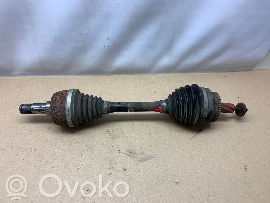 Volvo V70 Półoś przednia 