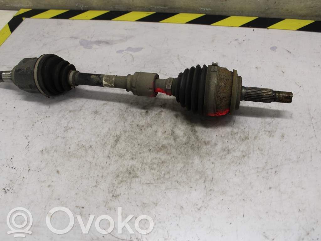 Toyota Auris E180 Eje de transmisión delantero 
