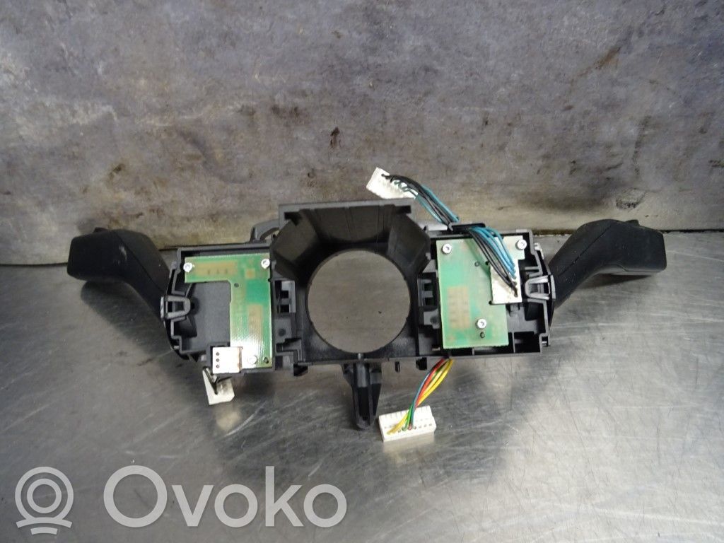 Volkswagen Golf VI Bloc semnalizator și ștergător parbriz 