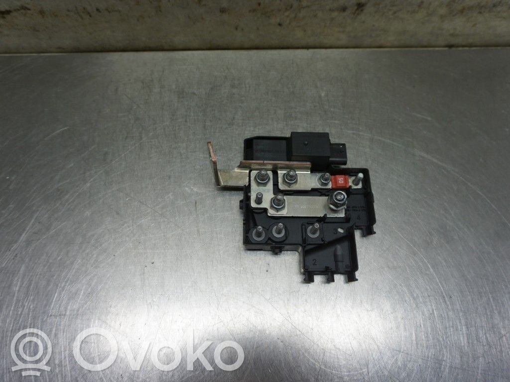Mercedes-Benz Sprinter W907 W910 Sulakemoduuli 