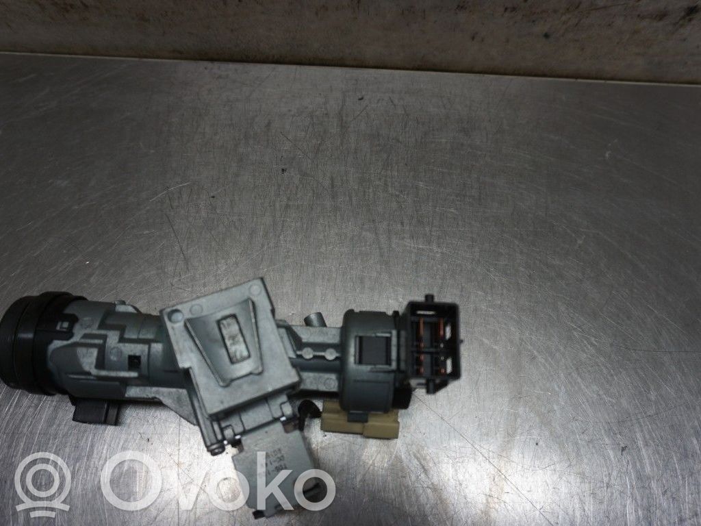 Mazda 5 Ignition lock 