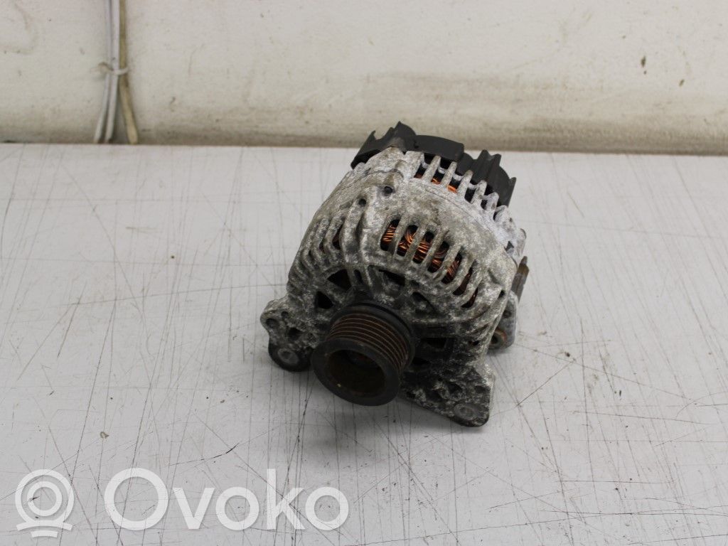Volkswagen Polo V 6R Alternator 