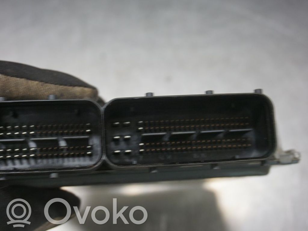 Volkswagen Caddy Injection control unit/module 