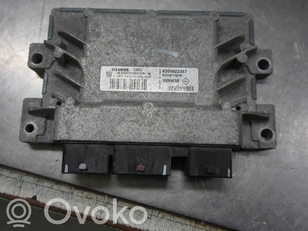 Renault Clio III Unité de commande / module d'injection 
