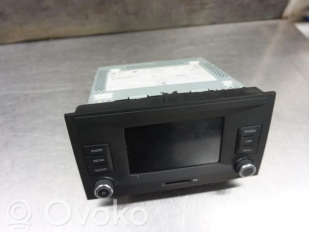 Seat Leon (5F) Panel / Radioodtwarzacz CD/DVD/GPS 