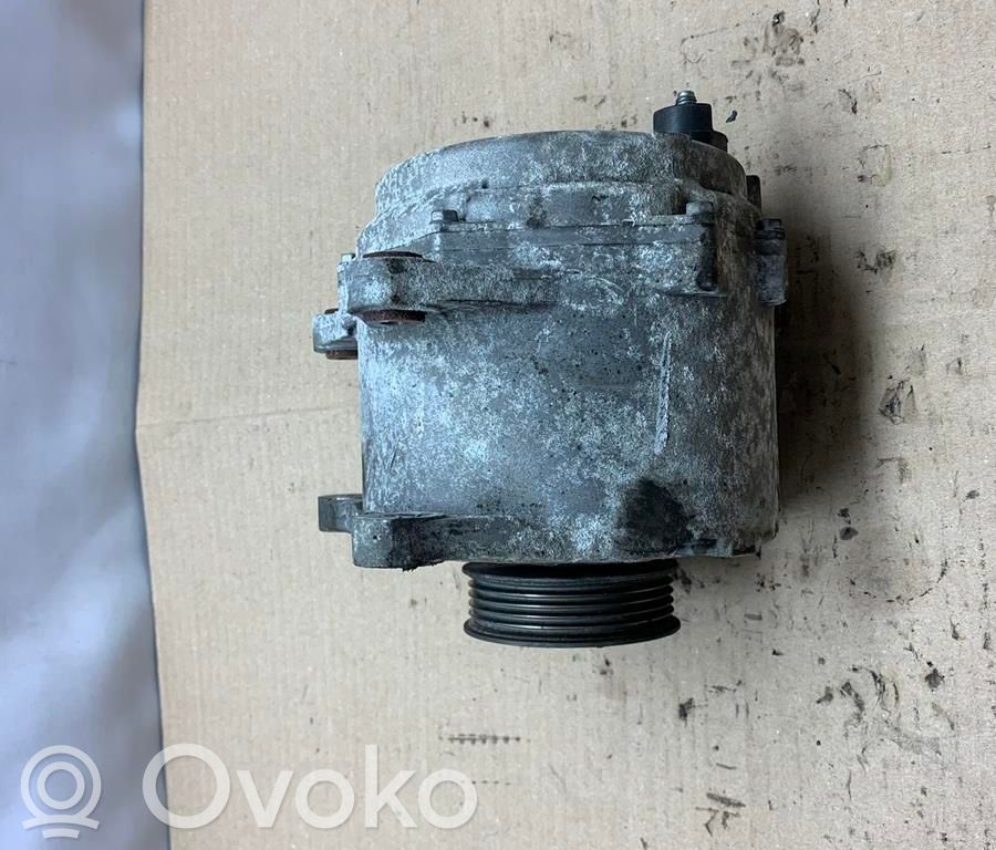 Audi A8 S8 D3 4E Generatorius 