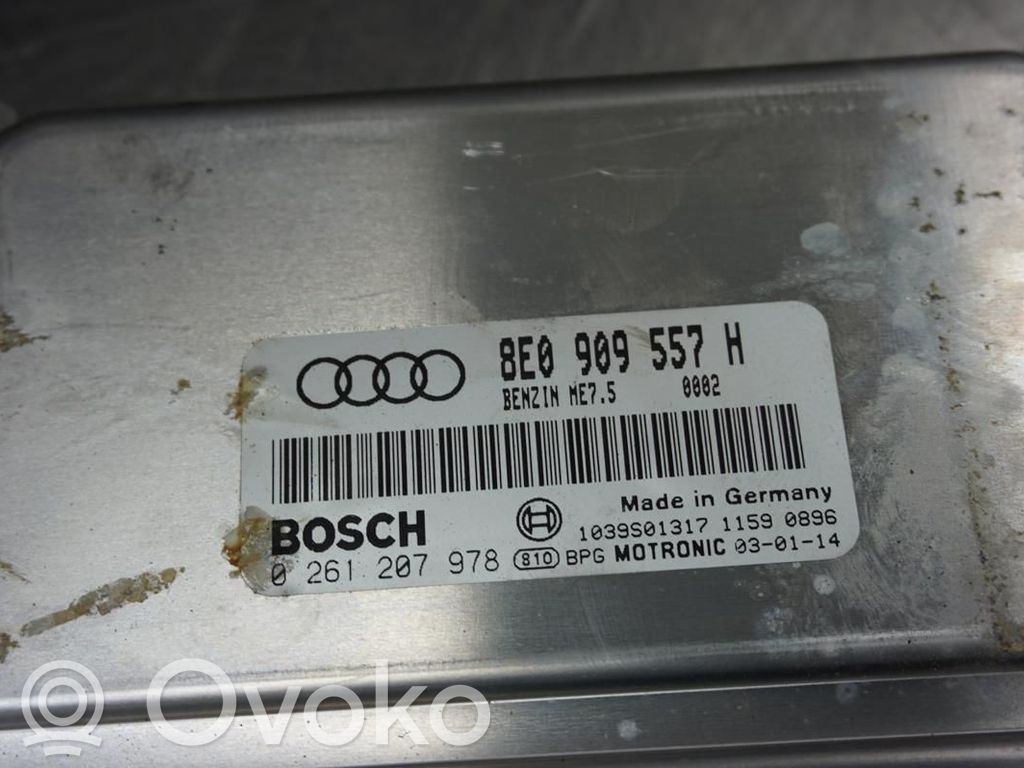 Unité de commande / module d'injection   8E0909557H,N038158,0261207978