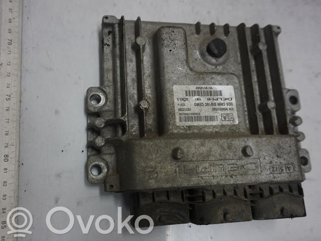 Peugeot Expert Injection control unit/module 