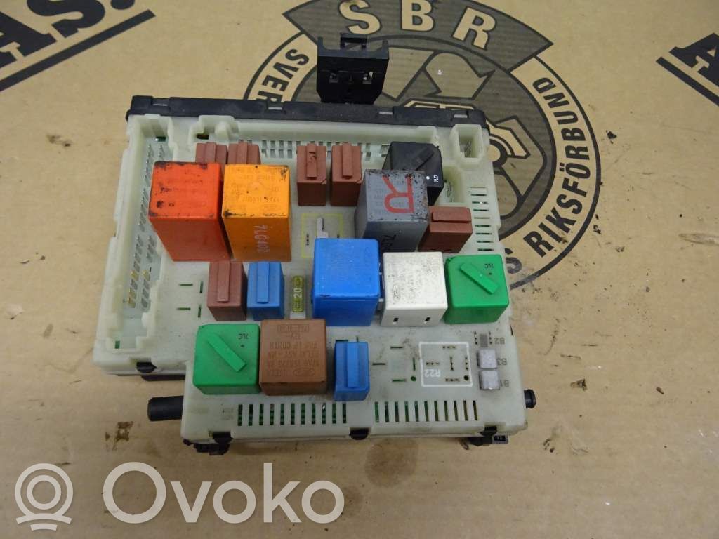 Fuse module   97AG14A073ED,180139