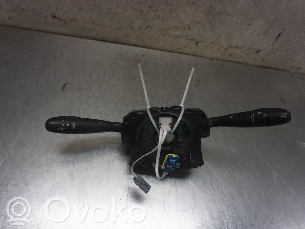 Citroen Berlingo Bloc semnalizator și ștergător parbriz 